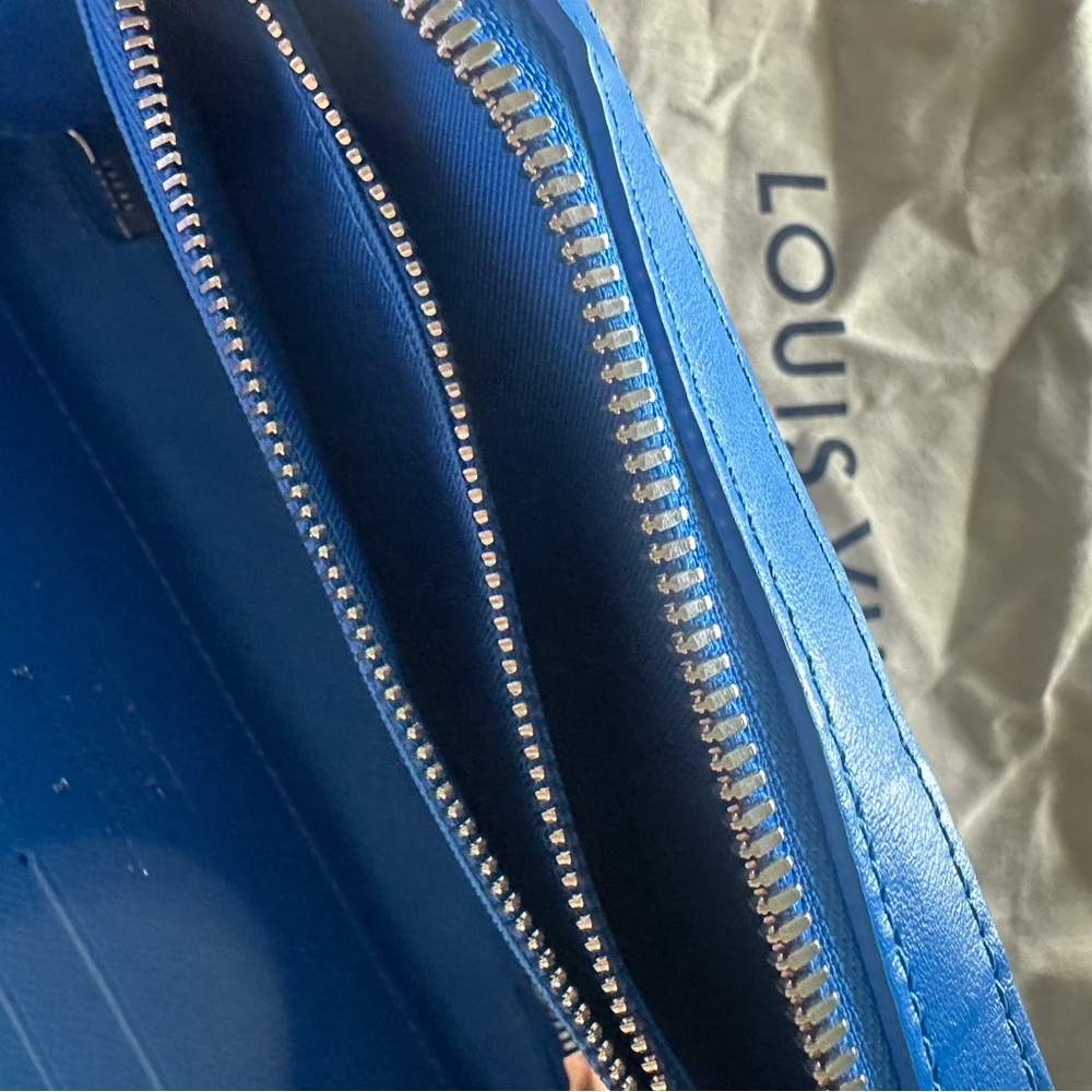 Louis Vuitton Cloud soft Trunk - Picture 13 of 15